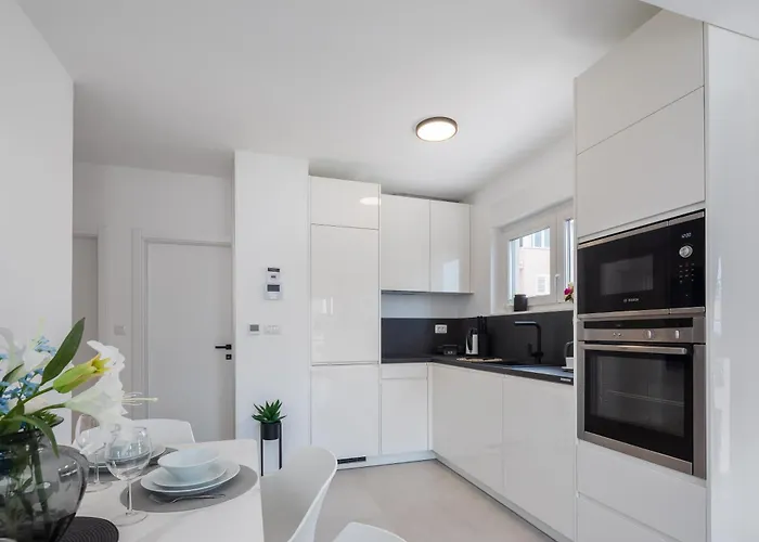 Appartement Luxury Edvina With Private Parking