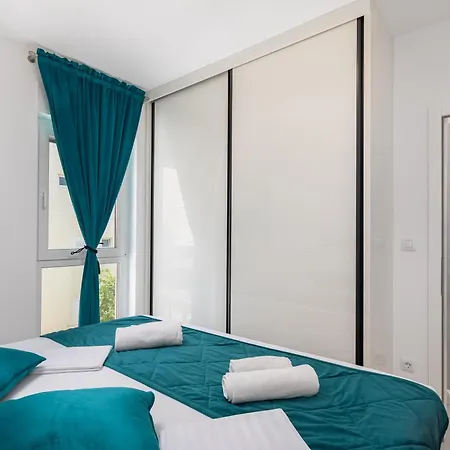 Luxury Edvina With Private Parking Makarska