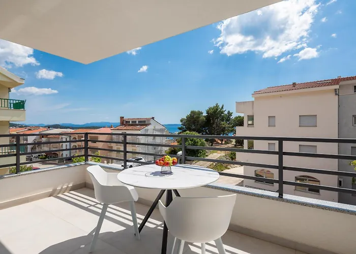 Luxury Edvina With Private Parking Μακάρσκα